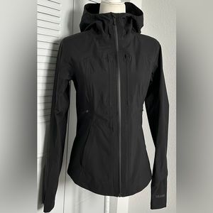 lululemon hood jacket longsleeve black athletic windbreaker workout hiking gym